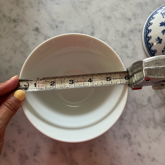 Set of 4 Japanese Rice Bowls - Picture 9 of 10